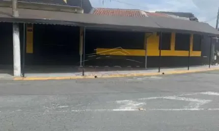 Sala comercial à venda na Rua Laércio Veloso da Cruz Gouveia, Jardim Cacique, Suzano, 197 m2 por R$ 650.000