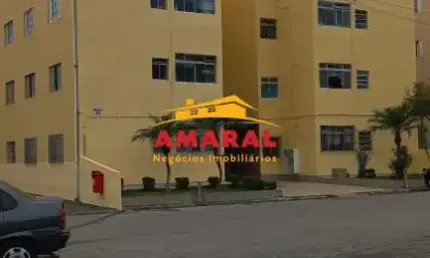Apartamento com 2 quartos à venda na Avenida Governador Jânio Quadros, Parque São Francisco, Ferraz de Vasconcelos, 50 m2 por R$ 150.000