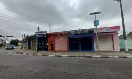 Sala comercial à venda na Praça Capela Imperial, Jardim América, Poá, 243 m2 por R$ 120.000