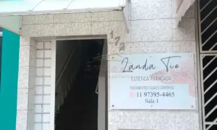 Sala comercial para alugar na Rua Marechal Deodoro, Centro, Suzano, 40 m2 por R$ 1.800