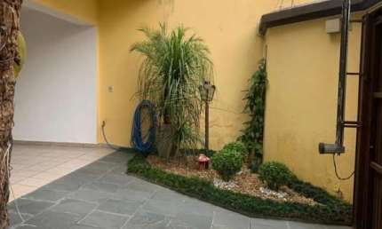 Casa com 3 quartos à venda na Rua Doutor Deodato Wertheimer, Vila Costa, Suzano, 248 m2 por R$ 1.100.000