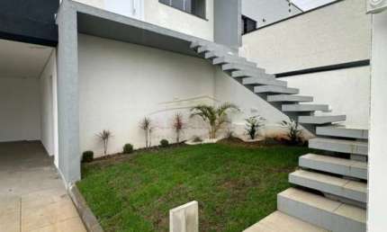 Casa com 4 quartos à venda na Rua Independência, Vila São Paulo, Mogi das Cruzes, 90 m2 por R$ 550.000