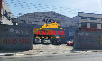 Barracão / Galpão / Depósito para alugar na Rodovia João Afonso de Souza Castellano, Vila Lúcia, Poá, 600 m2 por R$ 15.000