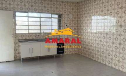 Casa com 3 quartos para alugar na Rua Baruel, Jardim Paulista, Suzano, 100 m2 por R$ 2.263