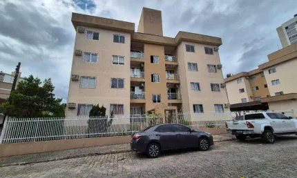Apartamento com 3 dormitórios à venda, 72 m² por R$ 350.000,00 - Escola Agrícola - Blumenau/SC