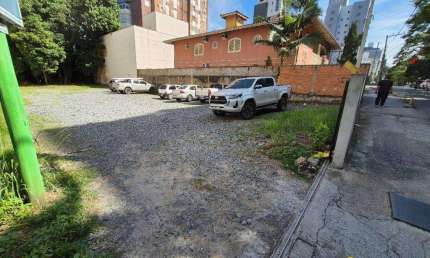 Terreno à venda, 813 m² por R$ 1.750.000,00 - Victor Konder - Blumenau/SC