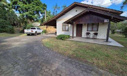 Terreno à venda, 5618 m² por R$ 4.028.000,00 - Água Verde - Blumenau/SC