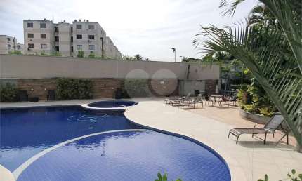 Apartamento com 2 quartos à venda na Caminho das Amendoeiras, Cosmos, Rio de Janeiro