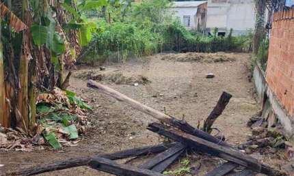 Terreno à venda na Teixeira Campos, Campo Grande, Rio de Janeiro