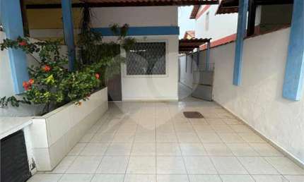 Casa com 2 quartos para locação em Campo Grande - RJ