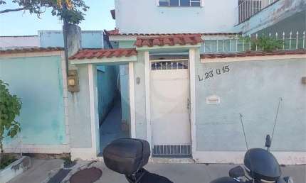 Casa com 2 quartos para alugar na Hortência De Santa Margarida, Campo Grande, Rio de Janeiro