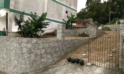 Terreno à venda na Rua das Flores, 159, Fazenda Santo Antônio, São José por R$ 290.000