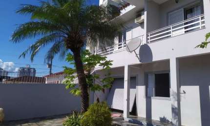 Casa com 4 quartos à venda na Rua José Aurino de Matos, 128, Kobrasol, São José por R$ 1.290.000
