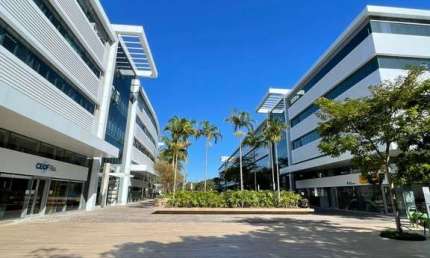 Sala comercial à venda na Rodovia José Carlos Daux, 5500, Cacupé, Florianópolis por R$ 370.000