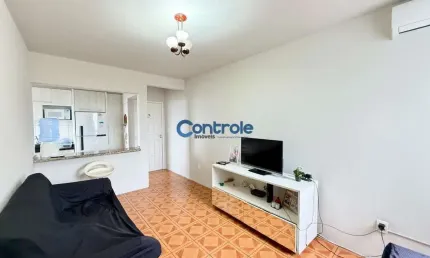 Apartamento com 3 quartos à venda na Rua Domingos Pedro Hermes, 242, Ipiranga, São José por R$ 285.000