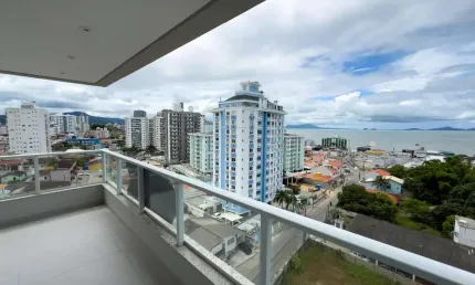 Apartamento com 2 quartos à venda na Rua José Victor da Rosa, 43, Barreiros, São José por R$ 769.900
