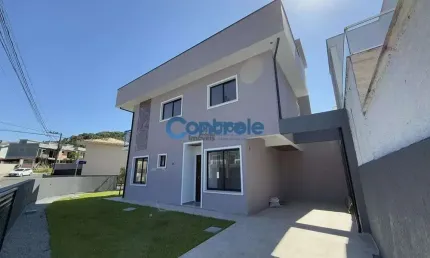 Casa com 3 quartos à venda na Rua Eritrina, 62, Jardim Botânico, São José por R$ 580.000