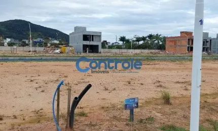Terreno em condomínio fechado à venda na Rodovia SC-407, 5, Beira Rio, Biguaçu por R$ 309.000