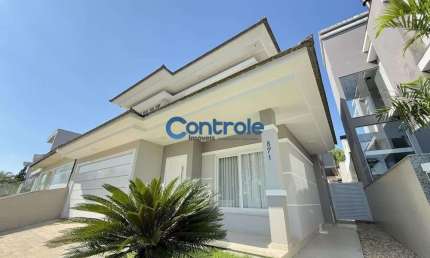 Casa com 3 quartos à venda na Rua das Baronesas, 871, Pedra Branca, Palhoça por R$ 2.500.000