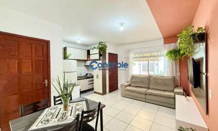 Casa com 2 quartos à venda na Vereador Osni Costa 151, 151, Forquilhas, São José por R$ 320.000