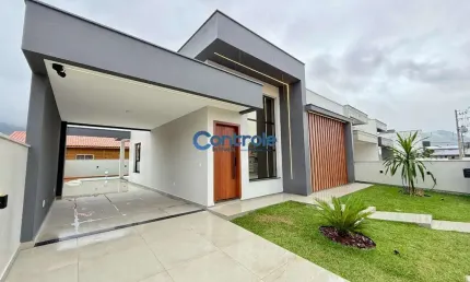 Casa com 3 quartos à venda na Rute Canela da Cruz Elias, 7, Forquilhas, São José por R$ 860.000