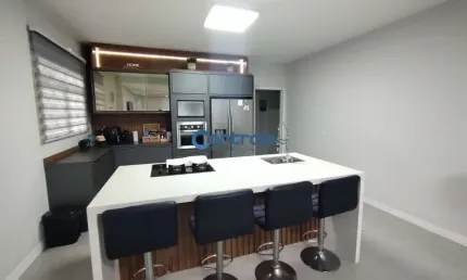 Casa com 3 quartos à venda na Servidão Tomaz João do Amaral, 5, Serraria, São José por R$ 990.000