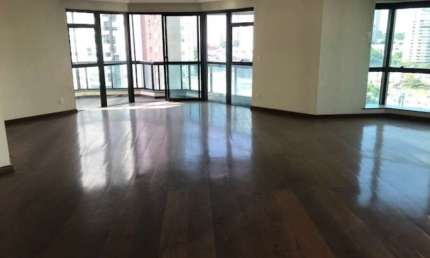 APTO A VENDA NO JD ANÁLIA FRANCO, 215M², SEMI MOBILIADO, ANDAR ALTO, 04 VAGAS !!