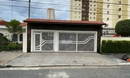 CASA TÉRREA PARA VENDA OU LOCAÇÃO NA VILA CARRÃO, TERRENO MEDINDO 8 X 50, 04 VAGAS !!