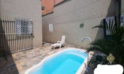 CASA TÉRREA A VENDA NA VILA SANTANA, PISCINA, CHURRASQUEIRA, 03 DORMITÓRIOS, 03 VAGAS ! ! !