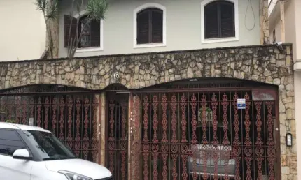 Sobrado a venda no Tatuapé, a 100 metros da Praça do Bom Parto !!