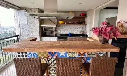 APTO NO PQ SÃO JORGE, ANDAR ALTO, TERRAÇO GOURMET, 04 VAGAS !!