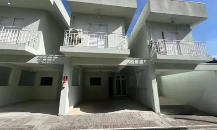 CASA CONDOMÍNIO FECHADO NO TATUAPÉ, 03 DORMITÓRIOS SENDO 01 SUÍTE, 02 VAGAS !!