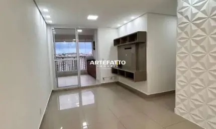 Apartamento com Armários, 3 Dormitórios(suíte), Churrasqueira na varanda - Lindo