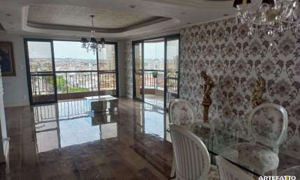 Casa com 3 dormitórios no bairro Cidade Nova em Franca/SP
