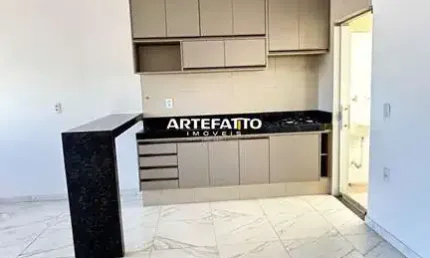 VENDE-SE APARTAMENTO TÉRREO PRÓXIMO A MAJOR NICÁCIO