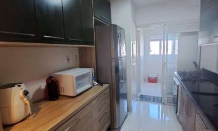 Lindo Apto com 3 Dormitórios,  2 Vagas, Andar Alto condominio tipo Resort  Clube