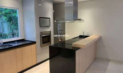 Apartamento de 91m² com 3 dormitórios e 2 vagas na Vila Anastácio, São Paulo