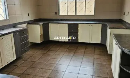 Casa à venda, Santa Terezinha, 3 dormitórios, 1 suíte