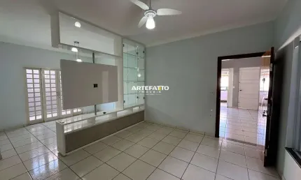 Casa com 2 dormitórios no bairro Residencial Palermo em Franca/SP