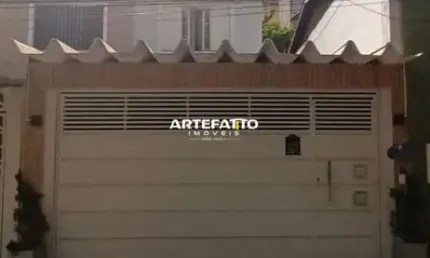 Casa com 2 vagas de carro e moto,perto estrada de Itapecerica,Vila das Belezas.
