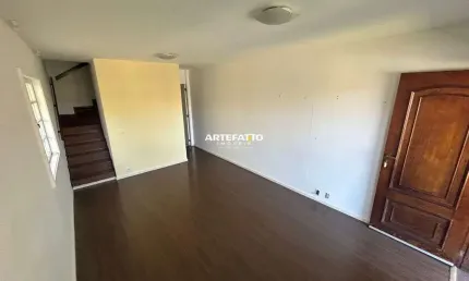 Casa em Condomínio de 126m2 com 3 dormitórios - Com 2 Vagas