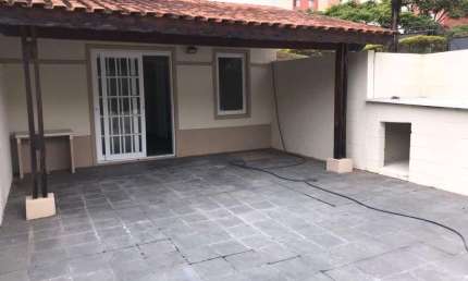 Casa com 3 quartos à venda na Rua Pedrina Maria da Silva Valente, 30, Horto do Ipê, São Paulo