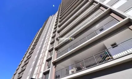 Apartamento de alto padrão de acabamento com 3 dormitórios e 2 suítes na saúde