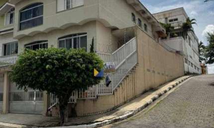 Sobrado com 4 dormitórios à venda, 332 m² por R$ 1.580.000,00 - Cidade Maia - Guarulhos/SP