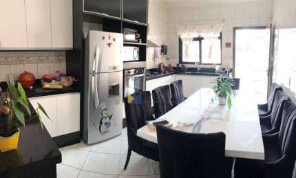 Casa com 2 dormitórios à venda, 200 m² por R$ 1.285.000,00 - Centro - Guarulhos/SP