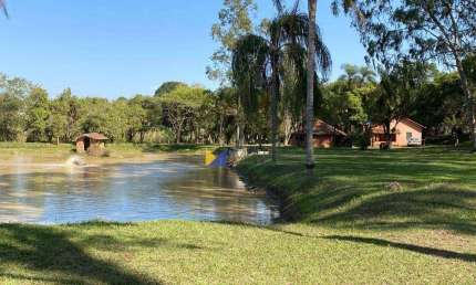 Chácara com 3 dormitórios à venda, 36000 m² por R$ 1.800.000,00 - Chácara Ipês - Caçapava/SP