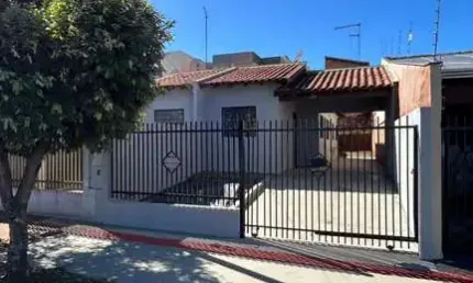 Casa com 2 quartos à venda na Rua Paschoal Ghelardi, Jardim Colúmbia D, Londrina