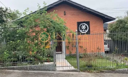 Casa com 2 quartos à venda na Rua Professora Maria Madalena Moura Ferro, 205, Estreito, Florianópolis