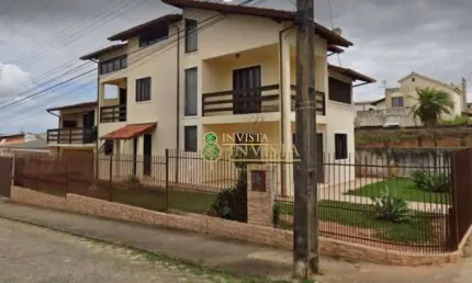 À venda | 210 m², 4 quartos, e 4 vagas de garagem - Jardim Atlântico, em Florianópolis.