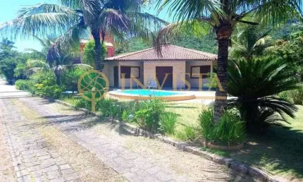 Casa em condomínio fechado - à venda no pântano do sul.